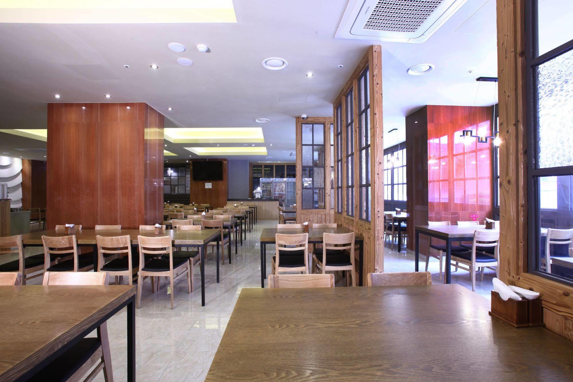 Hotel Sopra Incheon Cheongna מראה חיצוני תמונה