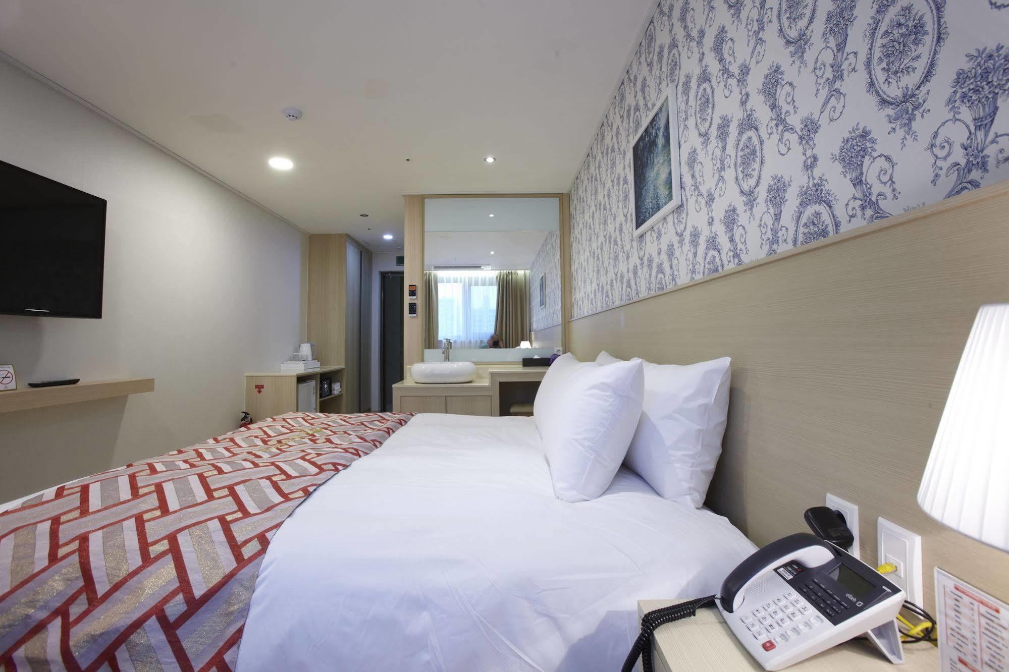 Hotel Sopra Incheon Cheongna מראה חיצוני תמונה